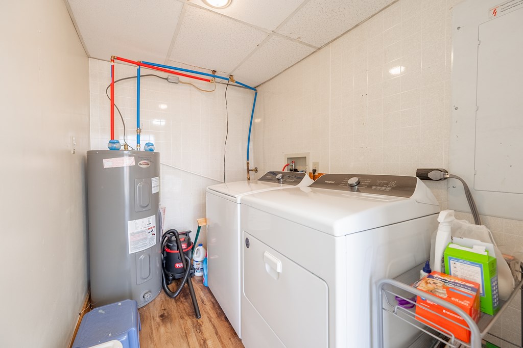 Rural Retreat, Virginia 24368, United States, 3 Bedrooms Bedrooms, ,2 BathroomsBathrooms,Residential,Active,22929