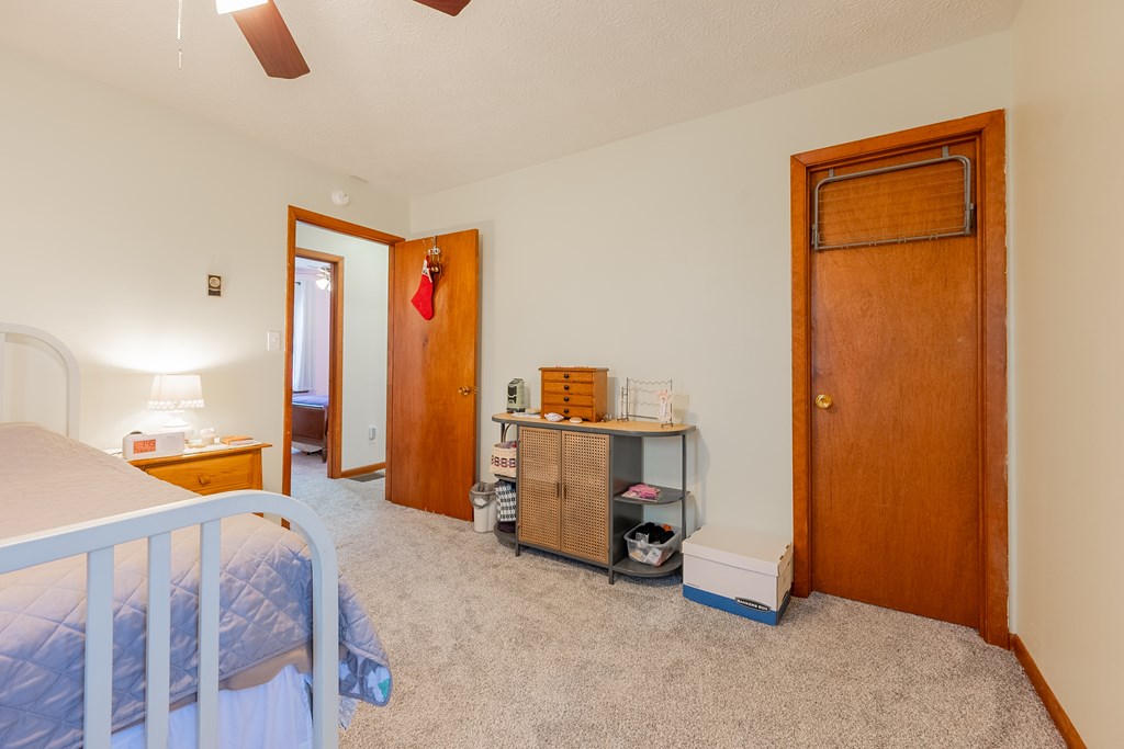 Rural Retreat, Virginia 24368, United States, 3 Bedrooms Bedrooms, ,2 BathroomsBathrooms,Residential,Active,22929