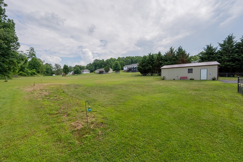 Woodlawn, Virginia 24381, United States, 3 Bedrooms Bedrooms, ,2 BathroomsBathrooms,Residential,Active,161883