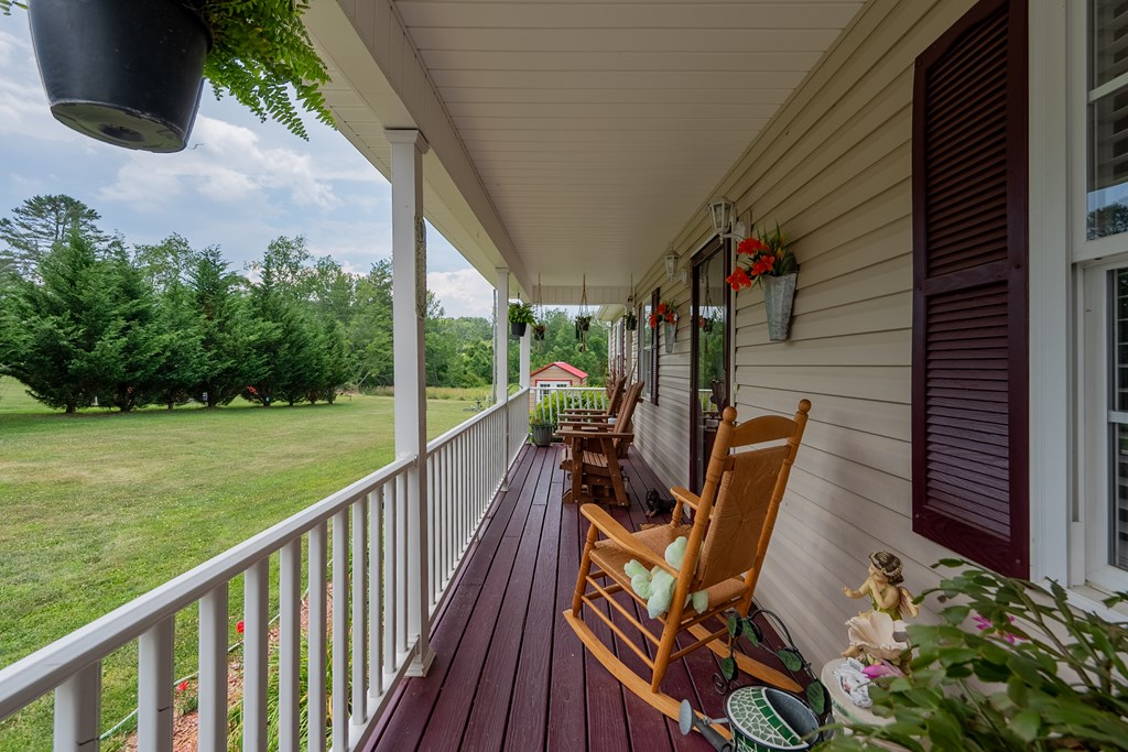 Woodlawn, Virginia 24381, United States, 3 Bedrooms Bedrooms, ,2 BathroomsBathrooms,Residential,Active,161883