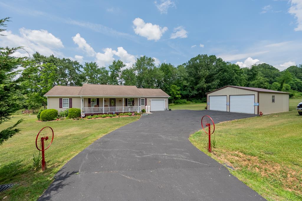 Woodlawn, Virginia 24381, United States, 3 Bedrooms Bedrooms, ,2 BathroomsBathrooms,Residential,Active,161883