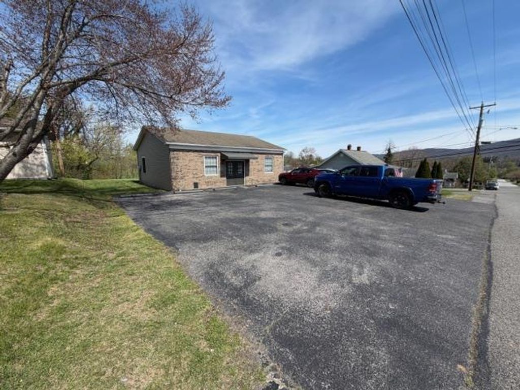 Photo of 170 S 16th Street, Wytheville, VA 24382 (MLS # 109535)