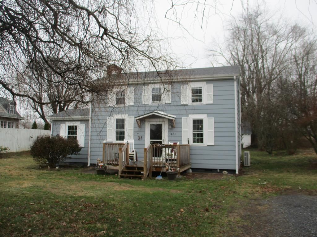 Photo of 431 Maple Street, Glade Spring, VA 24340 (MLS # 105977)