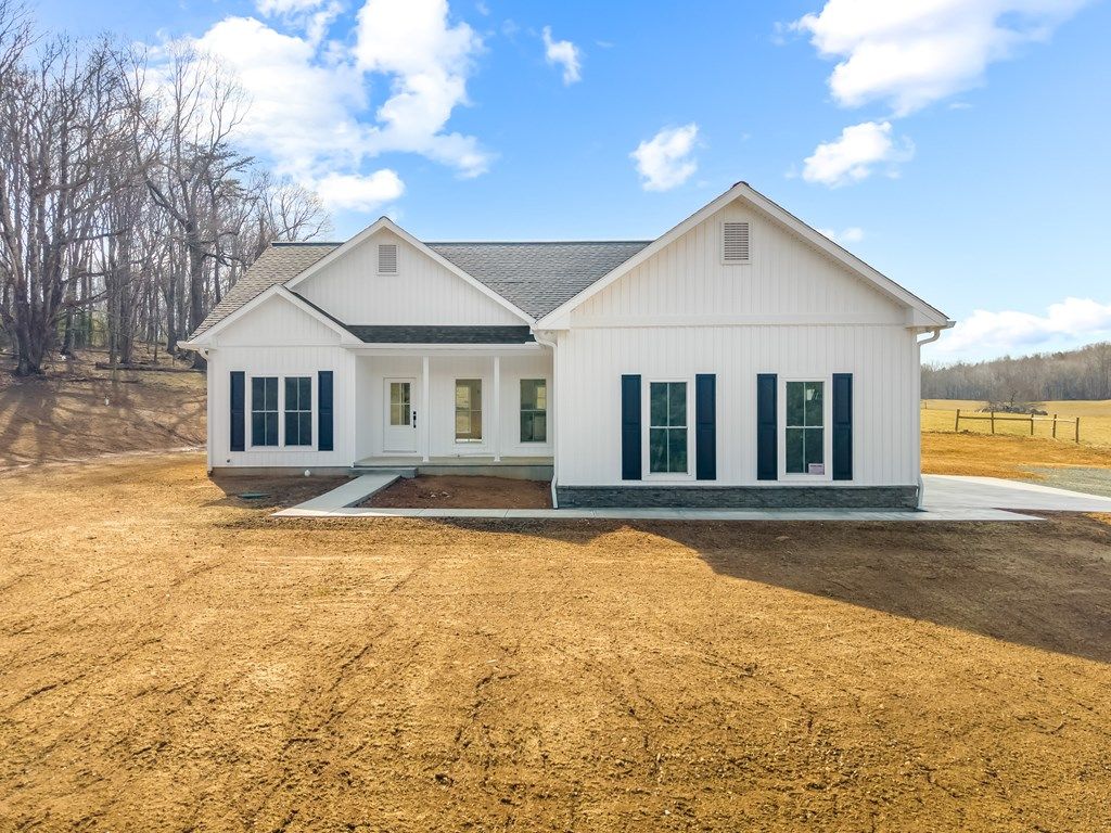 Photo of 1047 Barberry Road, Floyd, VA 24091 (MLS # 109299)