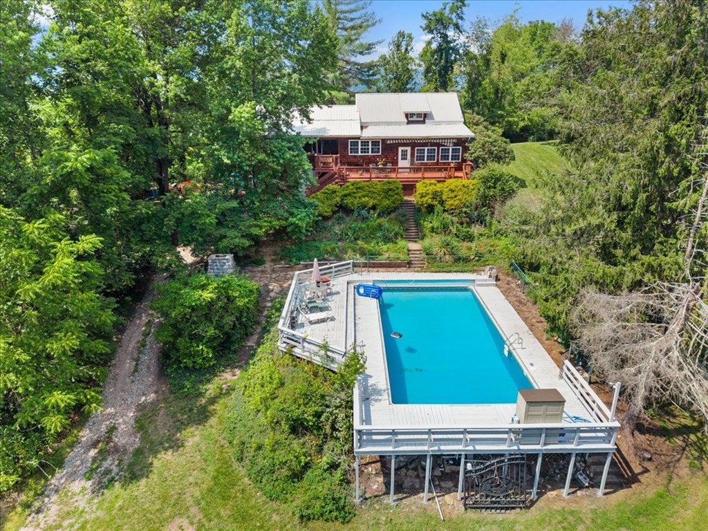 4549 Robinson Tract Road