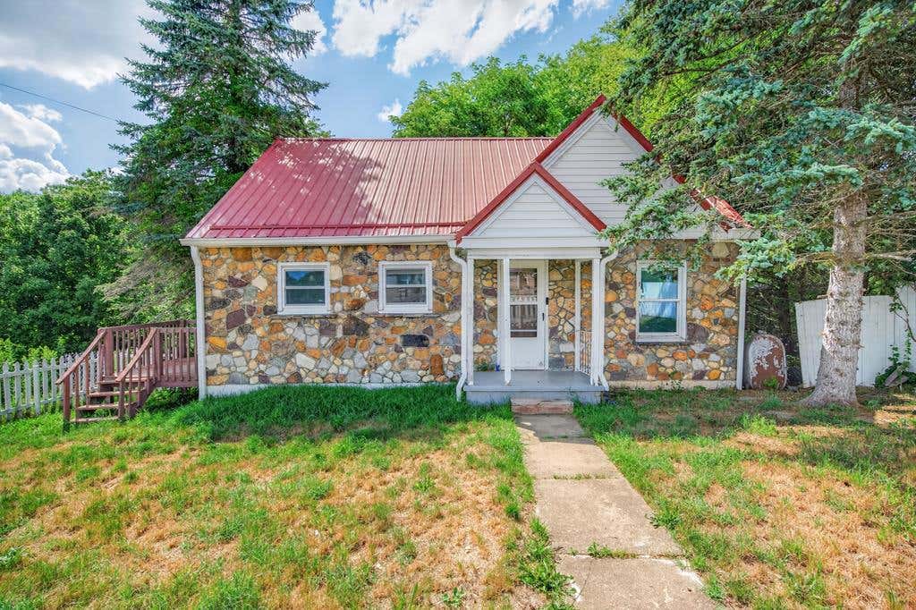 Photo of 287 Tabernacle Rd, Fries, VA 24330 (MLS # 111014)