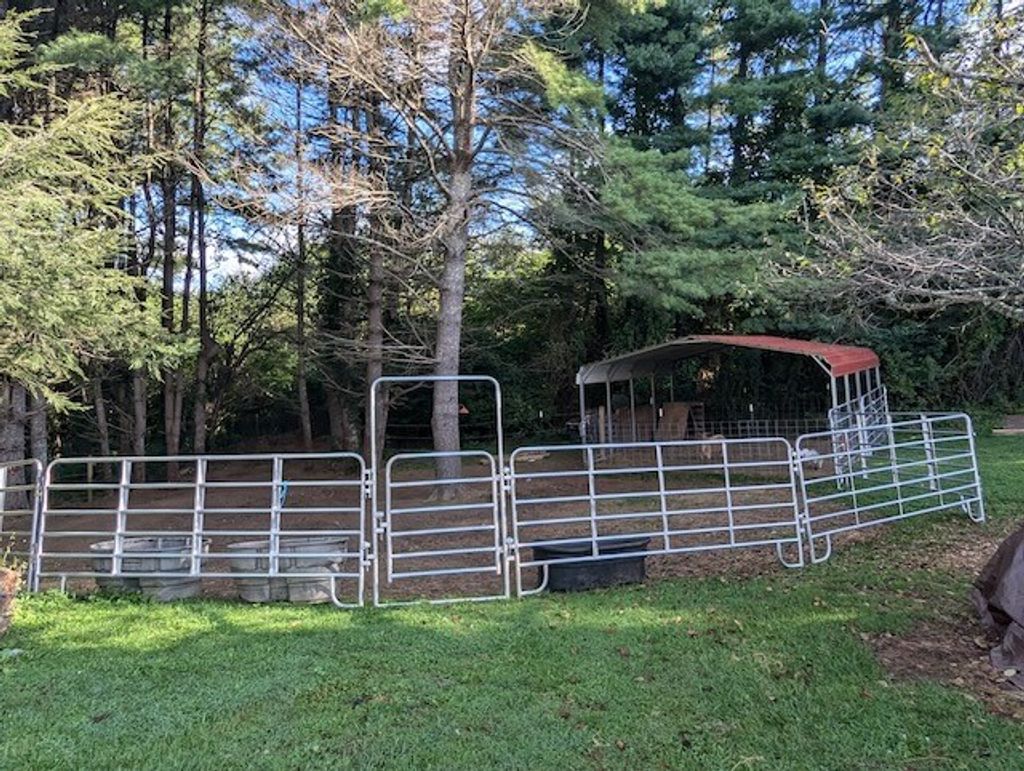 Photo of 825 Macks Mountain Rd, Indian Valley, VA 24105 (MLS # 103212)