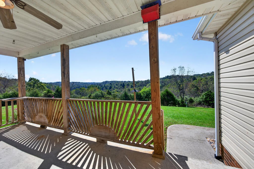365 Oak Hill Lane