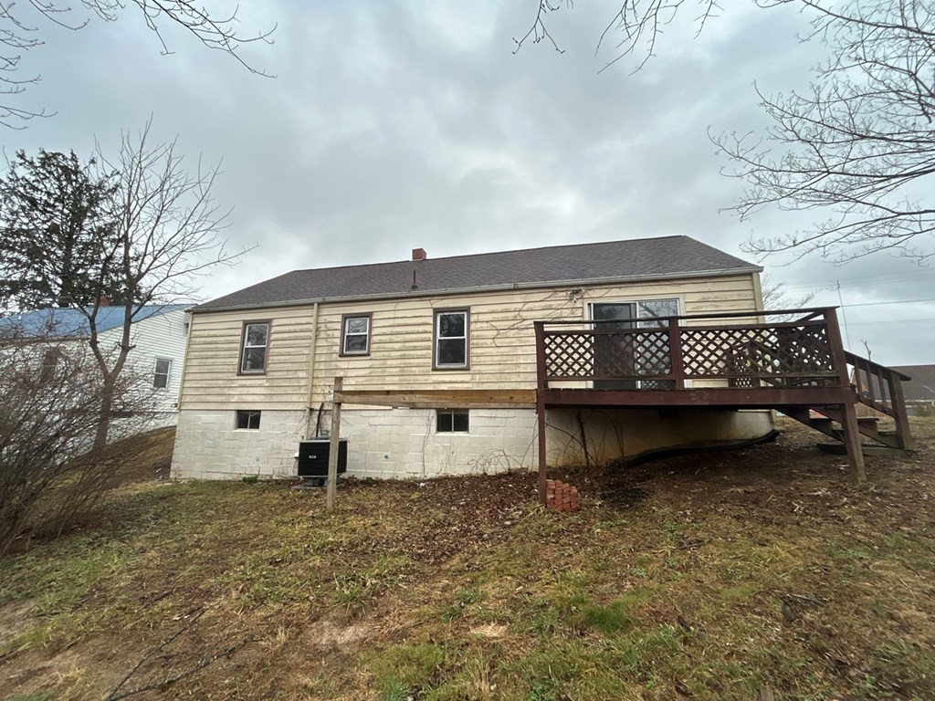 316 SUNSET DRIVE