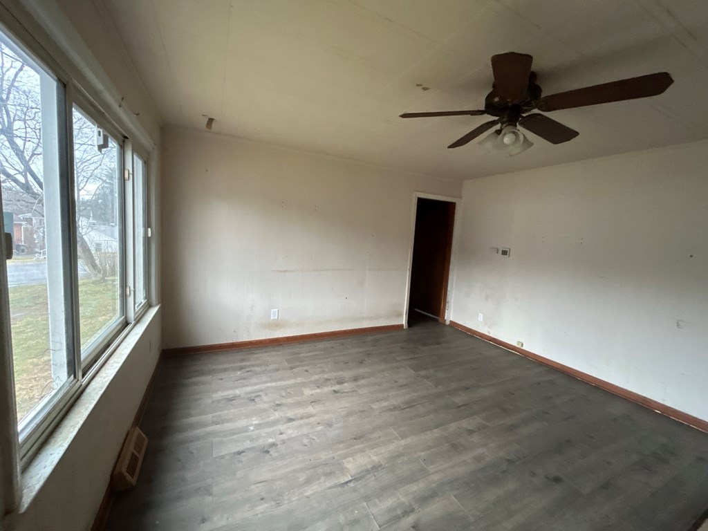 316 SUNSET DRIVE