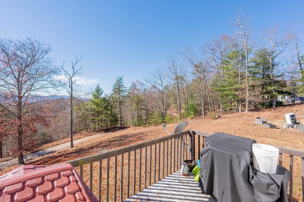 Photo of 589 Wildlife Dr, Wytheville, VA 24382 (MLS # 104110)