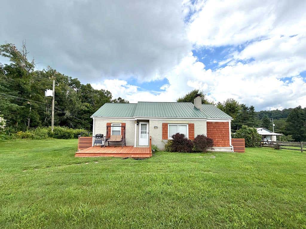 Photo of 8075 Pipers Gap Rd, Galax, VA 24333 (MLS # 111317)