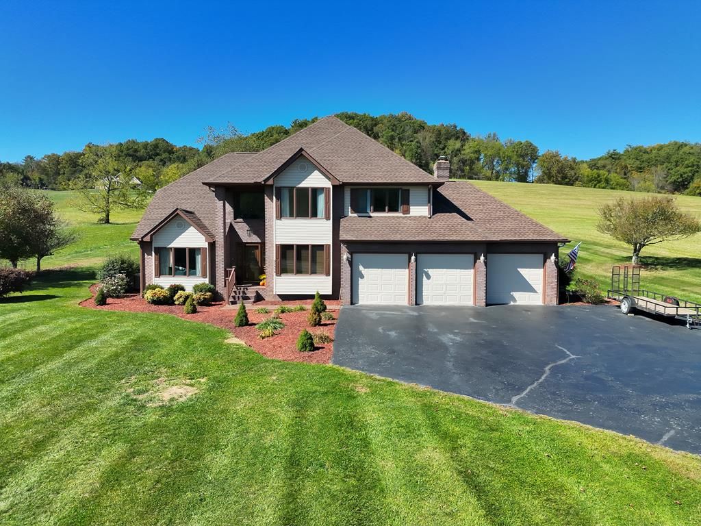 Photo of 22402 Green Spring Road, Abingdon, VA 24211 (MLS # 103734)