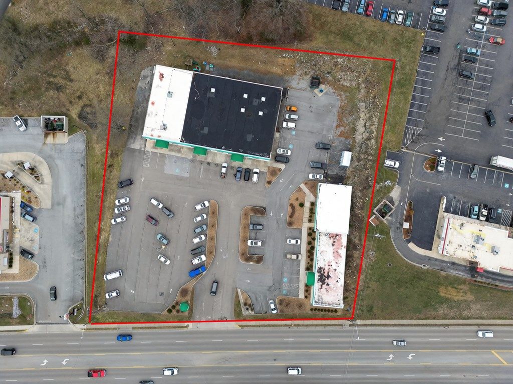 Photo of 929 N Main St, Marion, VA 24354 (MLS # 104406)