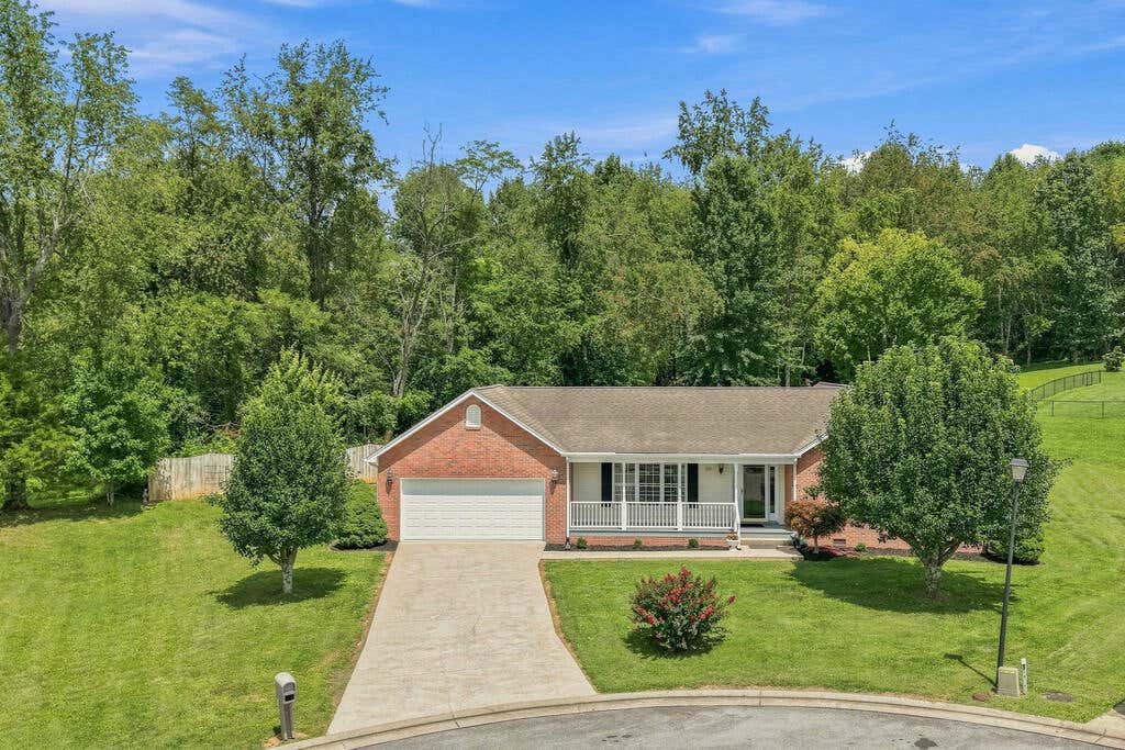Photo of 320 Blevins Blvd, Bristol, VA 24202 (MLS # 111504)