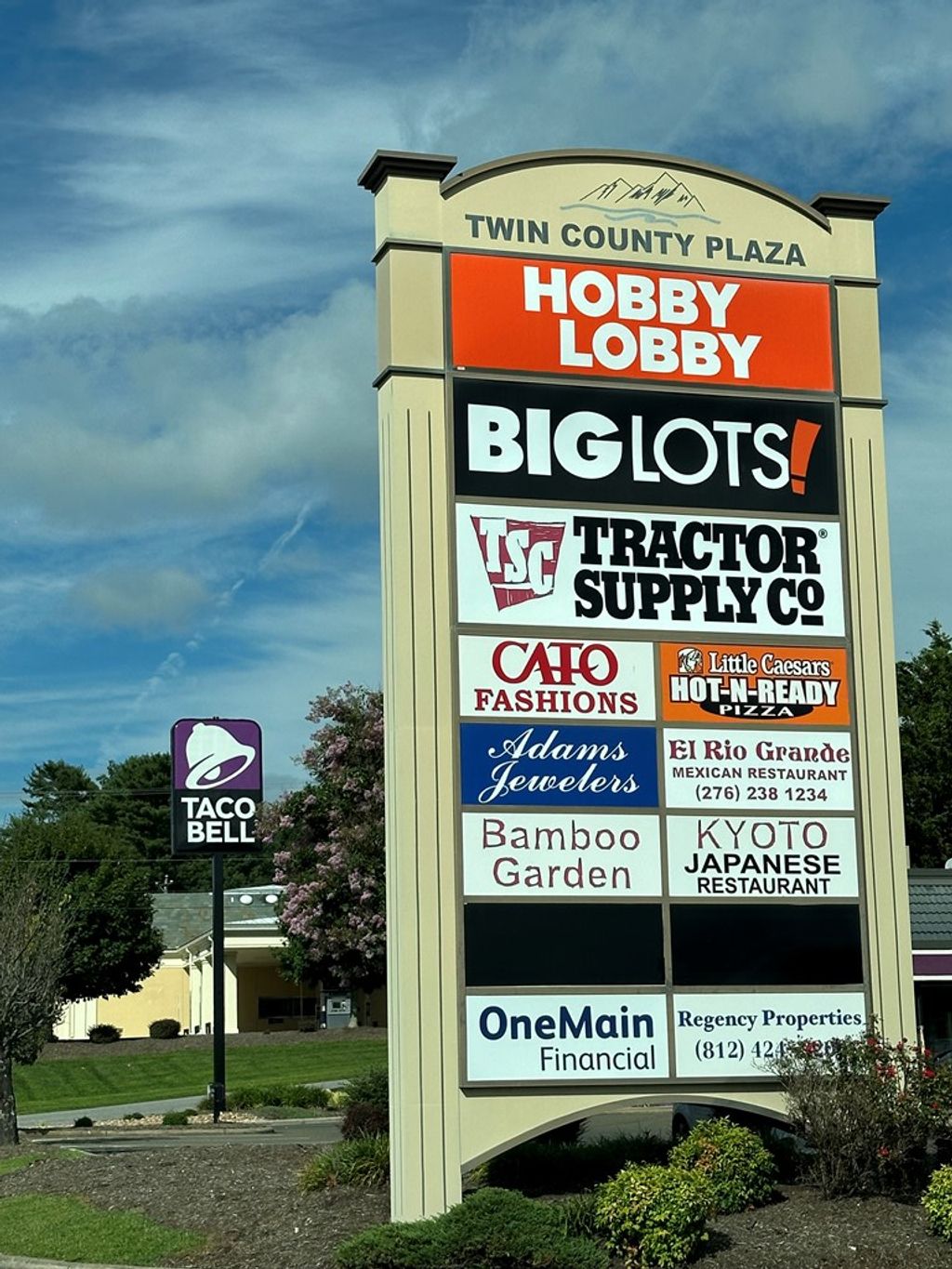 Photo of 1932 E Stuart Drive #19-32, Galax, VA 24333 (MLS # 95829)