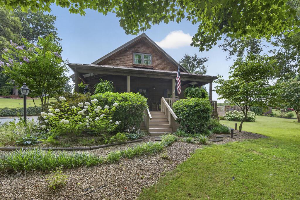 Photo of 19308 Tulip Tree Ln, Meadowview, VA 24361 (MLS # 112267)