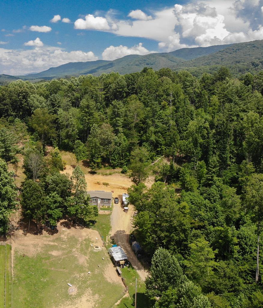 Abingdon, Virginia 24211, United States, 3 Bedrooms Bedrooms, ,2 BathroomsBathrooms,Residential,Active,167248