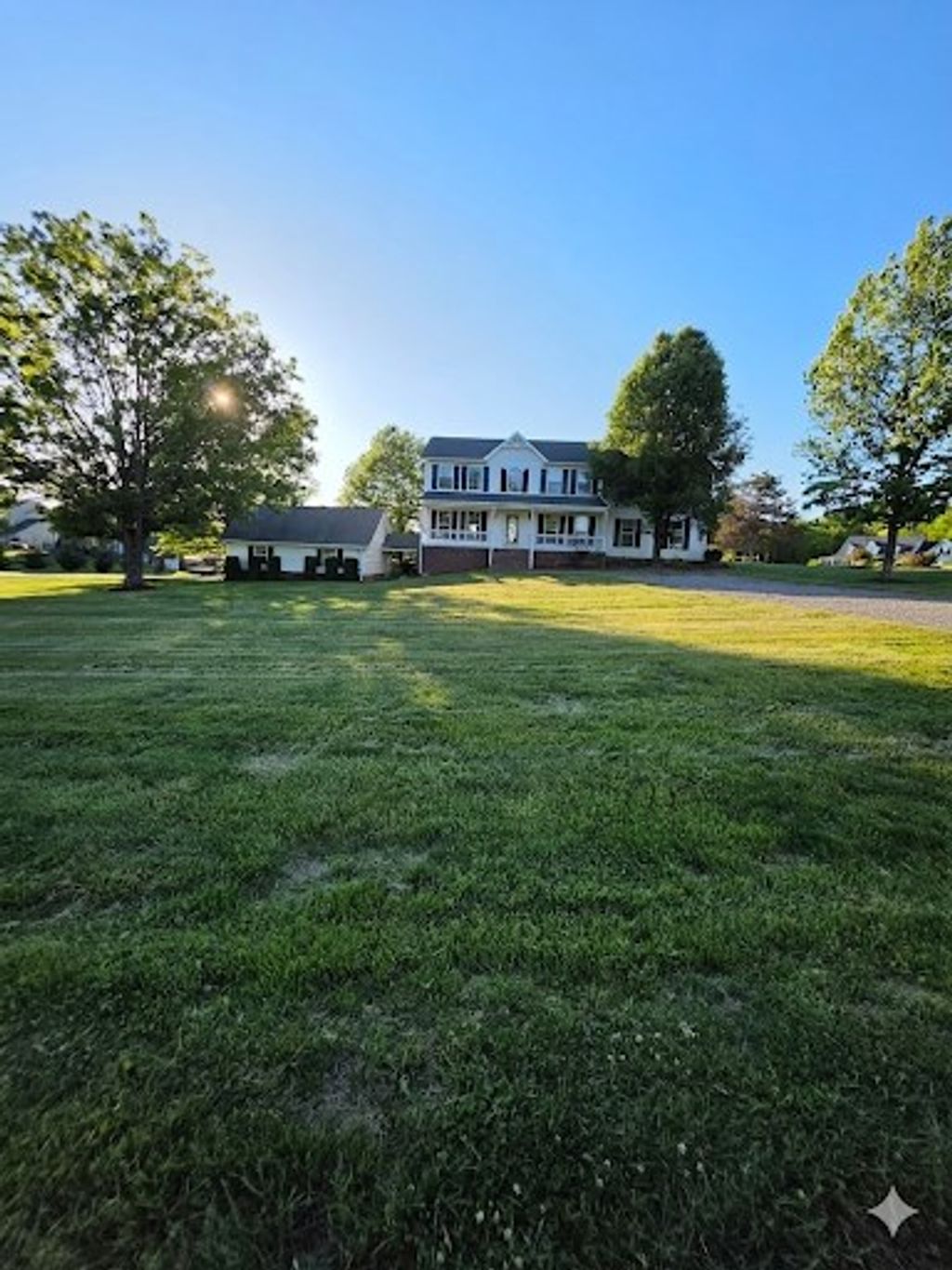 Photo of 17289 Crabtree Court, Bristol, VA 24202 (MLS # 110084)