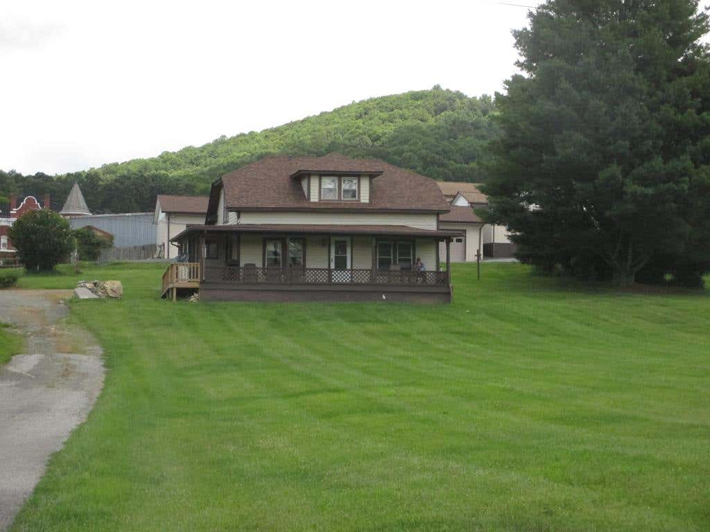 Photo of 111125 Library ST, Independence, VA 24348 (MLS # 111118)
