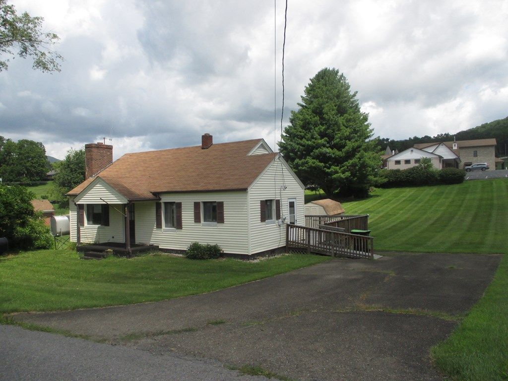 Photo of 111125 Library ST, Independence, VA 24348 (MLS # 111118)