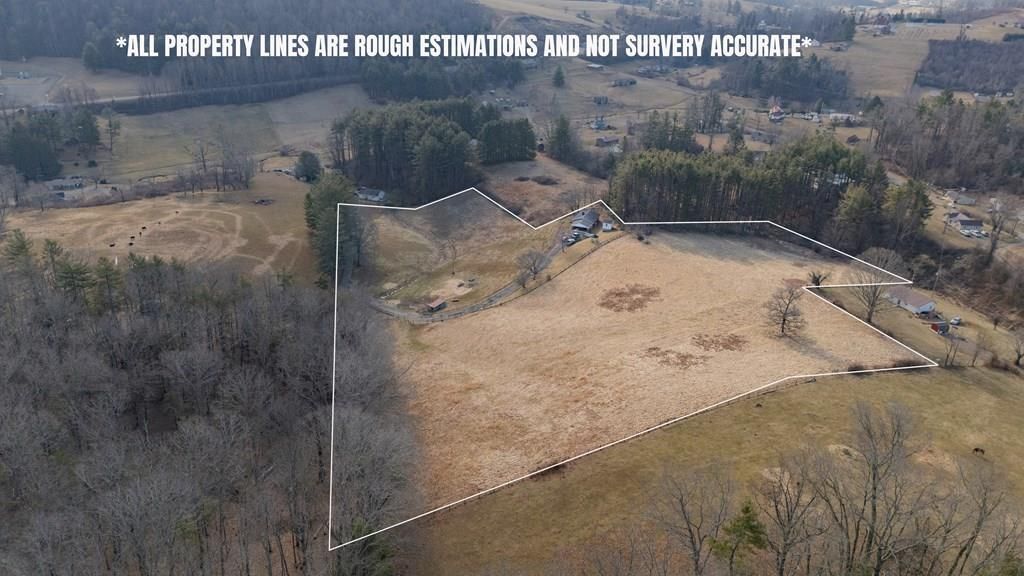 Photo of 109 Floyd Mountain Lane, Galax, VA 24333 (MLS # 105939)