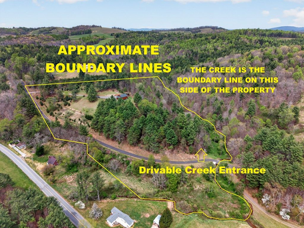 Photo of 255 Bella Hills Ln, Hillsville, VA 24343 (MLS # 109763)