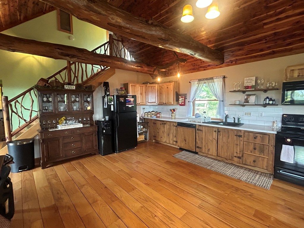 Photo of 974 Huckleberry Rd, Crockett, VA 24323 (MLS # 109759)