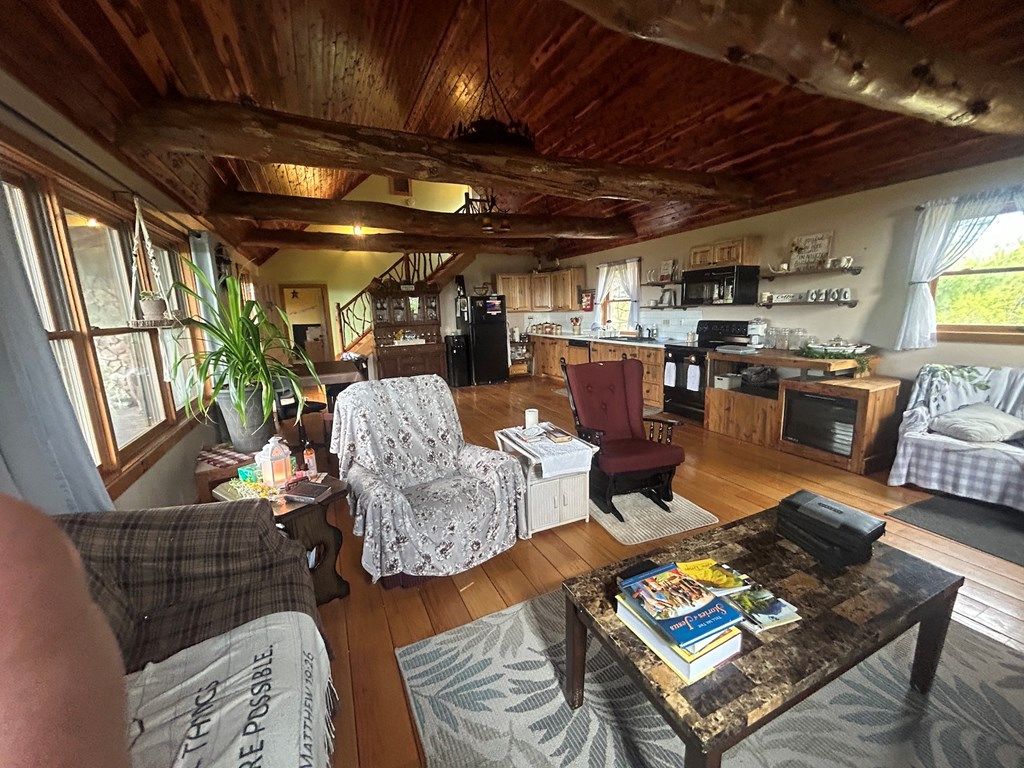 Photo of 974 Huckleberry Rd, Crockett, VA 24323 (MLS # 109759)