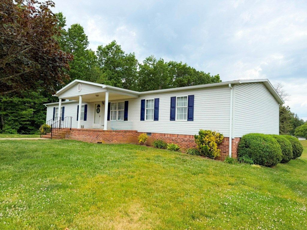 Photo of 3137 Ivanhoe Road, Fries, VA 24330 (MLS # 110236)