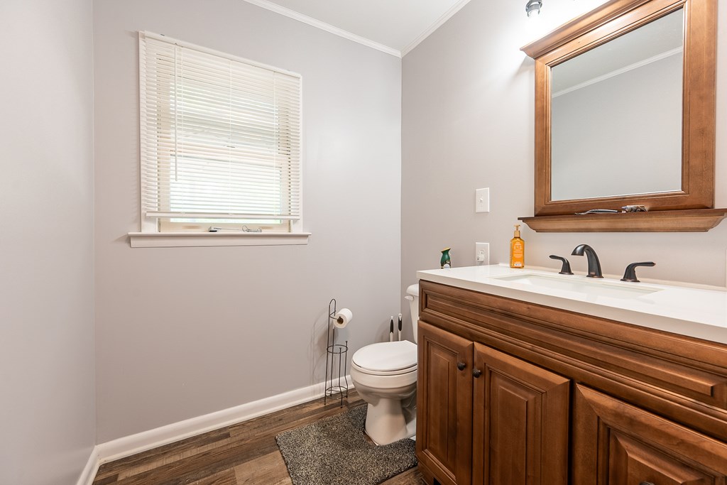 Wytheville, Virginia 24382, United States, 3 Bedrooms Bedrooms, ,4 BathroomsBathrooms,Residential,Active,182162