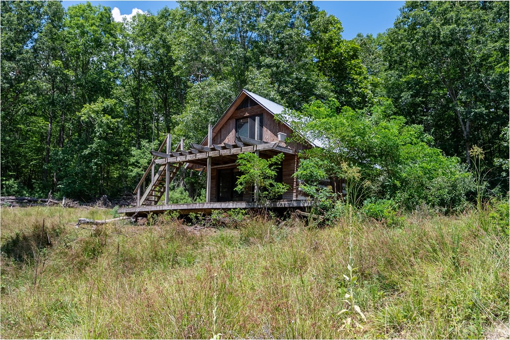 Wytheville, Virginia 24382, United States, 3 Bedrooms Bedrooms, ,4 BathroomsBathrooms,Residential,Active,182162