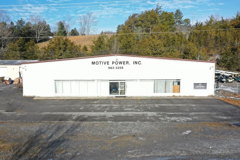 Photo of 2539 Steelesburg Highway, Cedar Bluff, VA 24609 (MLS # 104297)