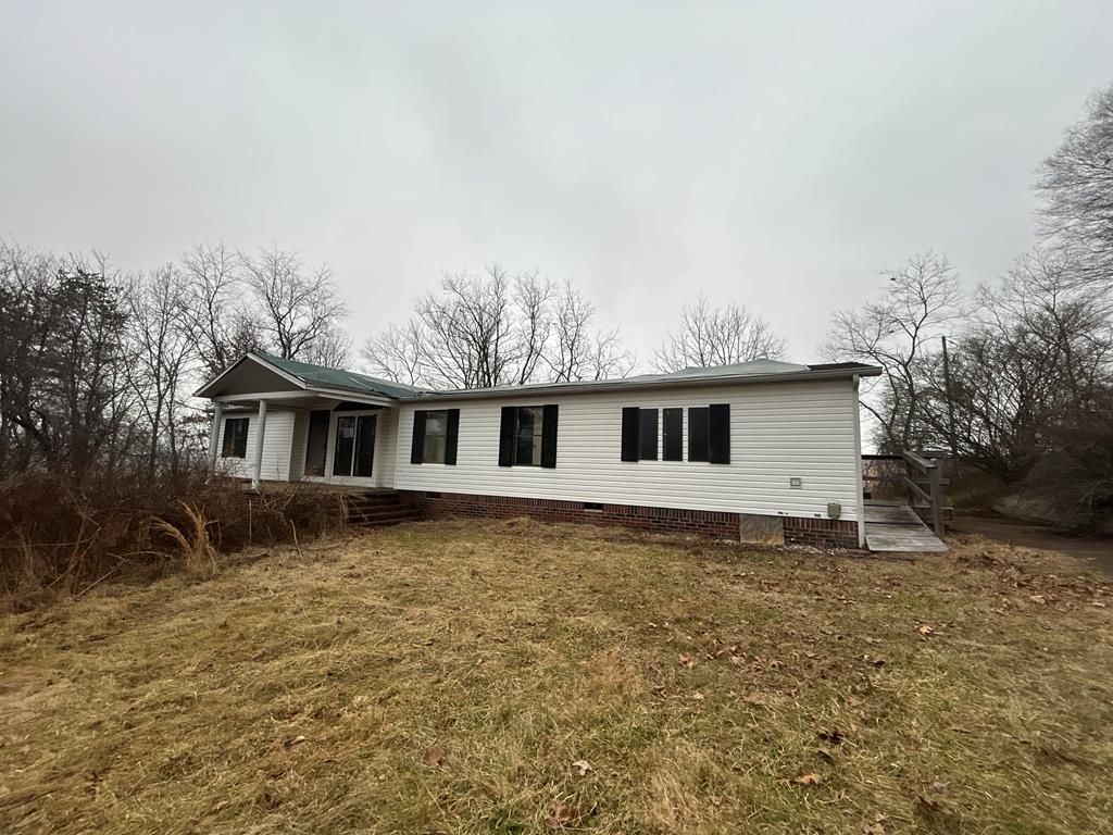Photo of 17 Big Sky Rdg, Woodlawn, VA 24381 (MLS # 104571)