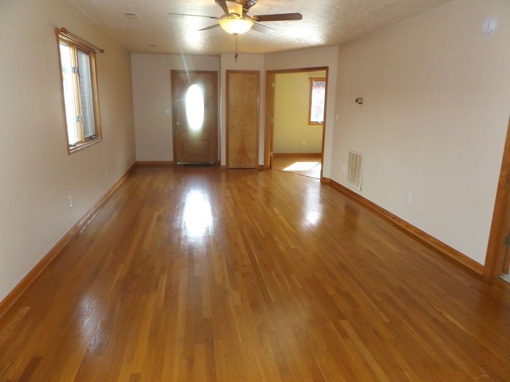 Photo of 1114 Childress St, Hillsville, VA 24343 (MLS # 109619)