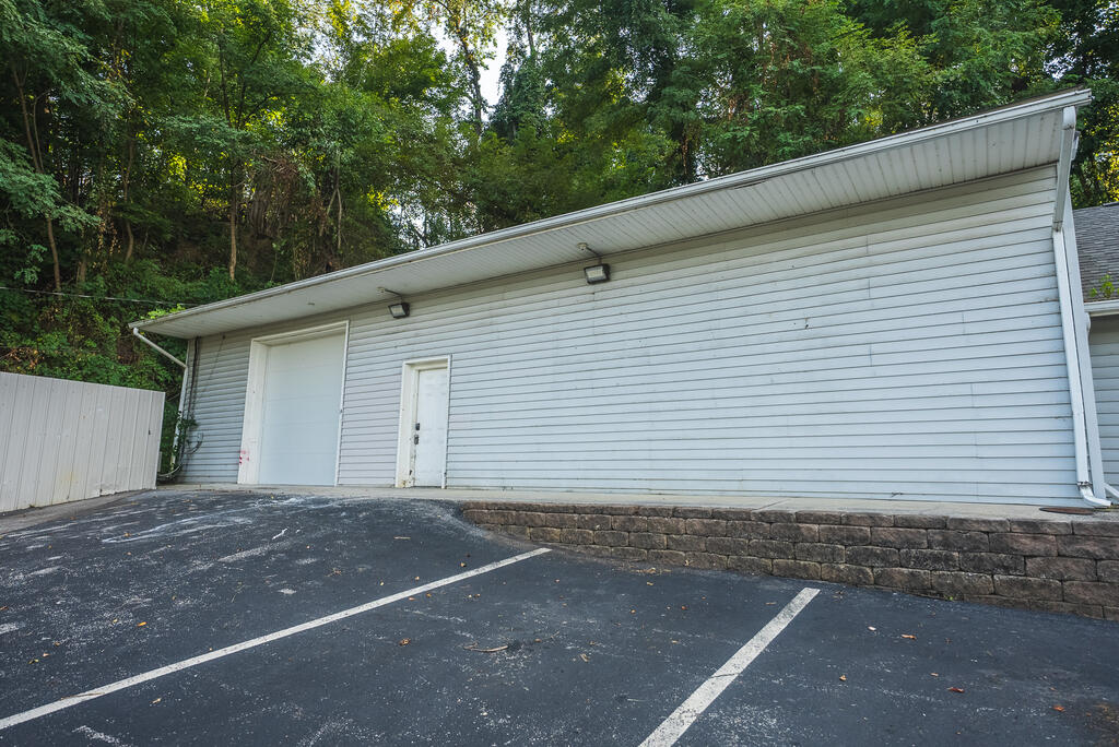 Photo of 690 N Franklin St, Christiansburg, VA 24073 (MLS # 111817)