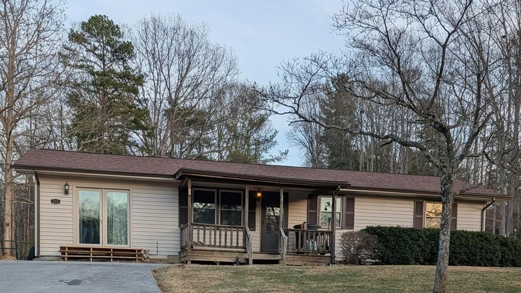 Photo of 279 Whippoorwill Road, Wytheville, VA 24382 (MLS # 104644)