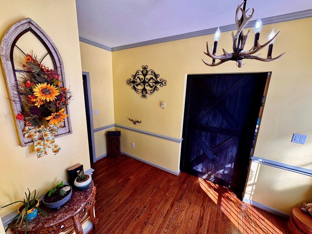 Photo of 2901 Witten Valley Rd, Tazewell, VA 24651 (MLS # 105935)