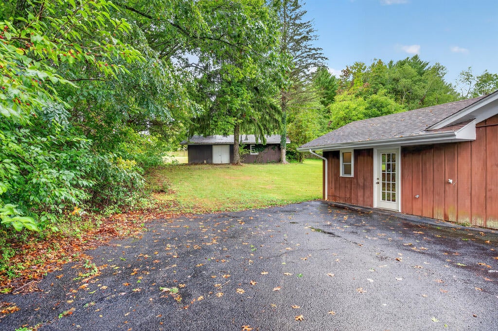 61 Glenmont Rd