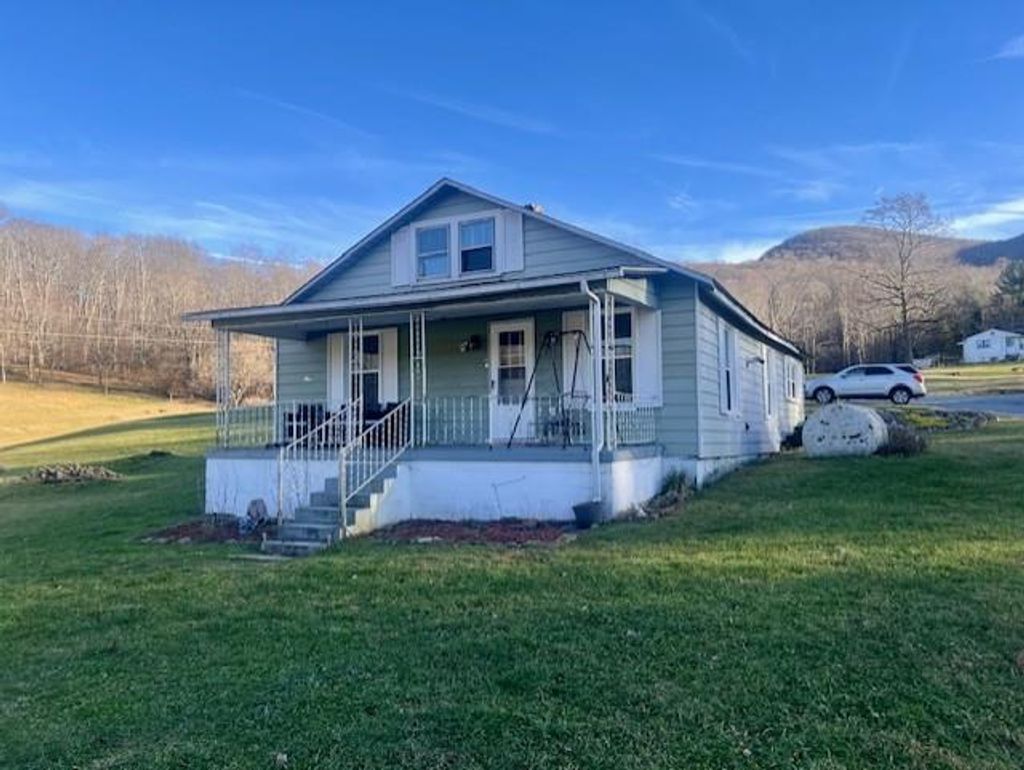 Photo of 143 Laird Street, North Tazewell, VA 24630 (MLS # 104404)