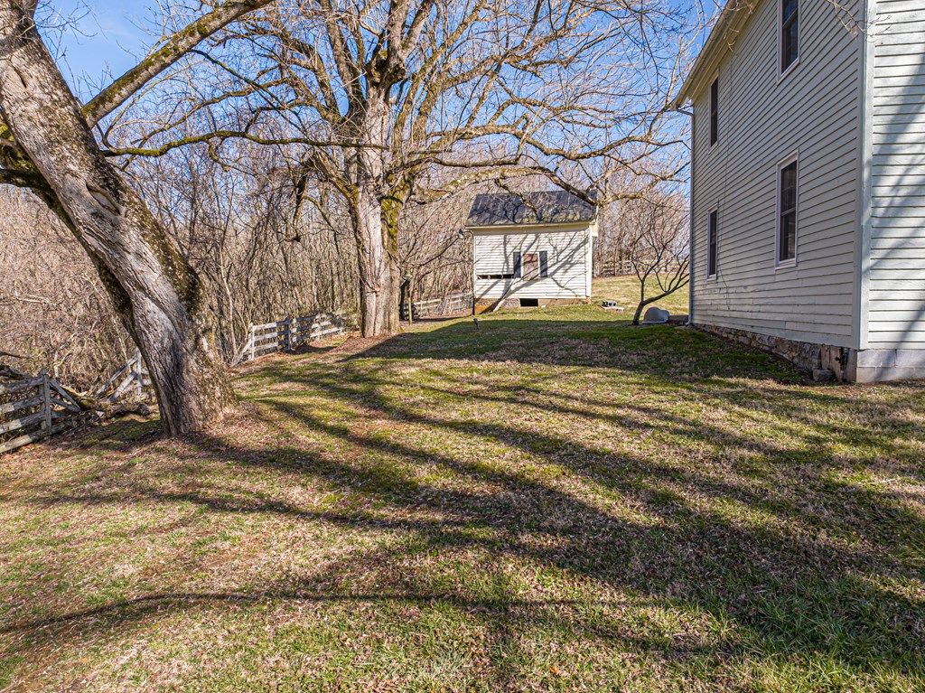 Photo of 22601 Green Springs Church Rd, Abingdon, VA 24211 (MLS # 104668)