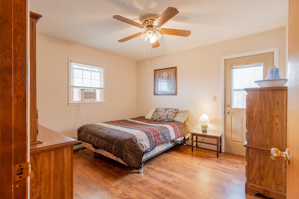 Dugspur, Virginia 24325, United States, 3 Bedrooms Bedrooms, ,2 BathroomsBathrooms,Residential,Active,89861