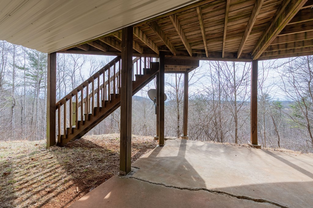 Dugspur, Virginia 24325, United States, 3 Bedrooms Bedrooms, ,2 BathroomsBathrooms,Residential,Active,89861