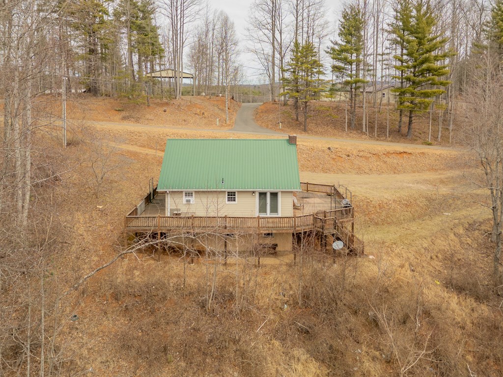 Dugspur, Virginia 24325, United States, 3 Bedrooms Bedrooms, ,2 BathroomsBathrooms,Residential,Active,89861