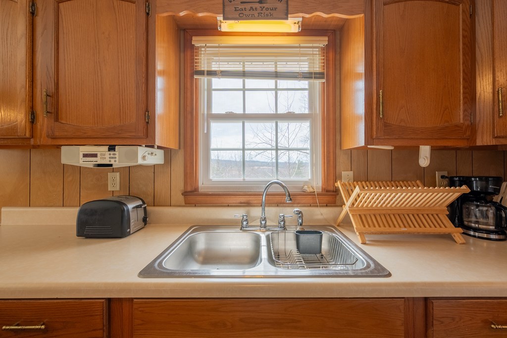 Dugspur, Virginia 24325, United States, 3 Bedrooms Bedrooms, ,2 BathroomsBathrooms,Residential,Active,89861