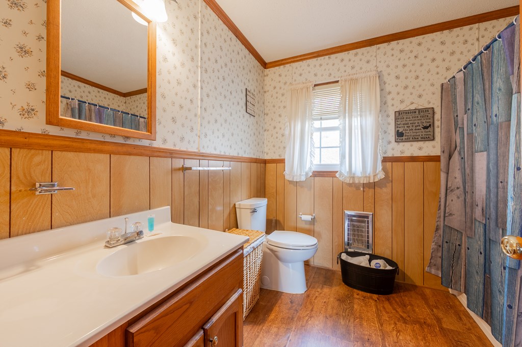 Dugspur, Virginia 24325, United States, 3 Bedrooms Bedrooms, ,2 BathroomsBathrooms,Residential,Active,89861