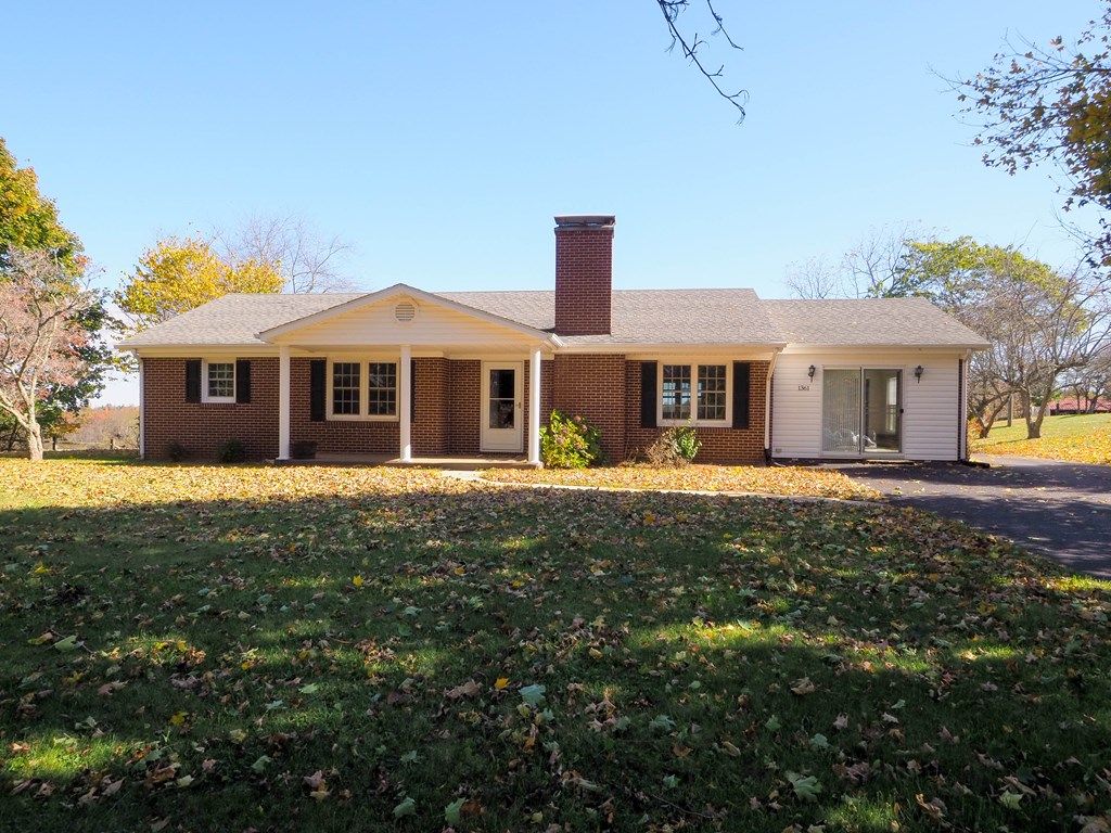 Photo of 1361 S Main St, Hillsville, VA 24343 (MLS # 103893)
