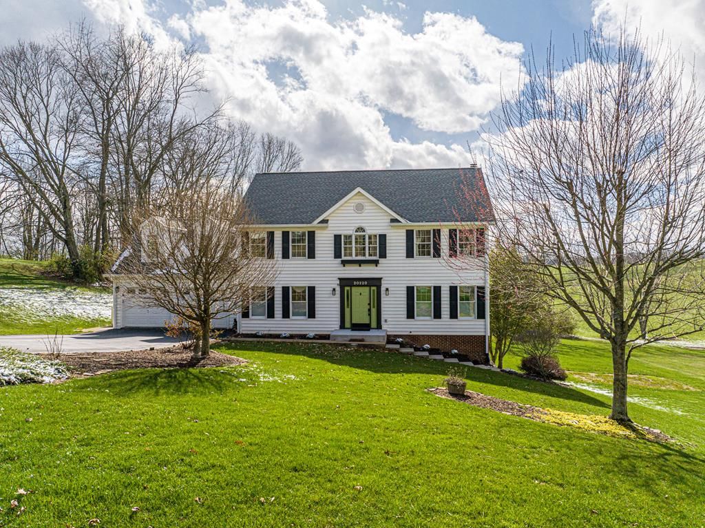 Photo of 20220 Colony Lane, Abingdon, VA 24202 (MLS # 109241)