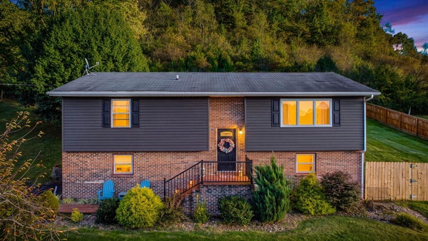 141 TRIGG DR, LEBANON, VA 24266 - Image abae21d1ea52a8f6f2f928b4a41e940e/912020724