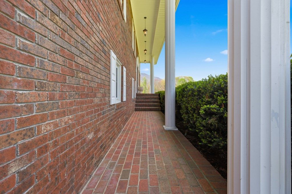 Photo of 64 Dye Drive, Lebanon, VA 24266 (MLS # 109683)